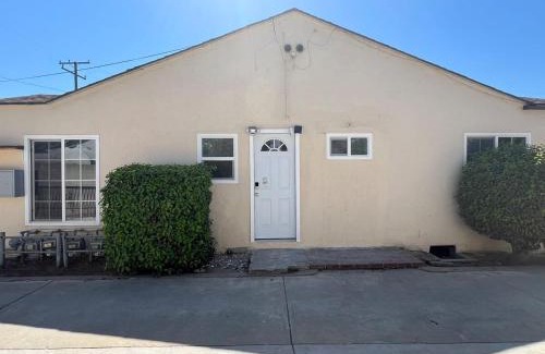 Baldwin Park Apartment | Fully remoded 1B1B Home in baldwin Park3369A