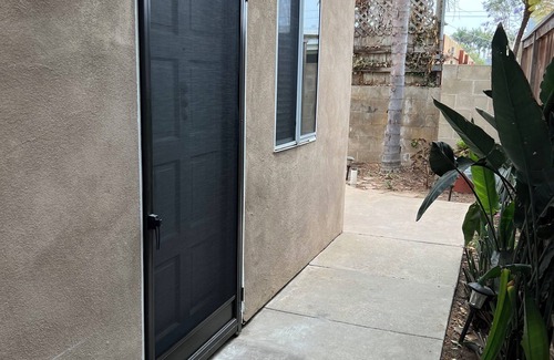 Carlsbad House | FULLY REMODELED adorable studio is 1.5 blocks to Carlsbad's beautiful beach.