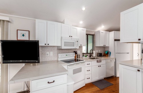 Mesa House | Fully Remodeled! Resort Living! Greenfield Village 55+ Activities Galore!