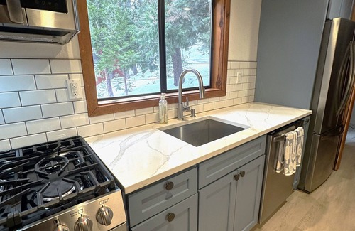 Homewood Cabin | Fully remodeled, Ski in Ski Out Cabin at Homewood. Blocks from the Lake!