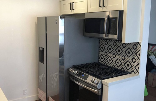 Melrose Condo | Fully Remodeled 1 Bedroom Apartment - West Hollywood - Prime Walking Location