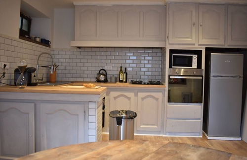Siorac-en-Perigord Apartment | Fully renovated village apartment close to local sights