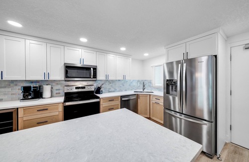New Smyrna Beach Condo | Fully renovated direct oceanfront condo with a large balcony, heated pool and beach access