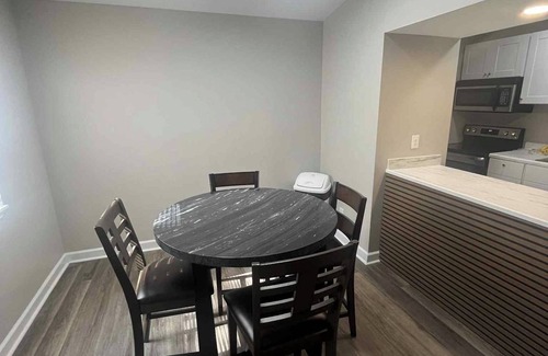 Huntsville Apartment | Fully renovated and Spacious 2-bedroom and 1 bathroom apartment.