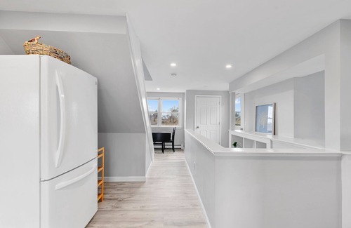 Brant Rock Apartment | FULLY RENOVATED apt w/water views and deck near beach& marina