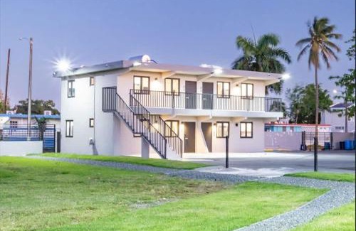 Dorado Pueblo Apartment | Fully Renovated Beachfront Family Building 1 8 Bedrooms 4 Baths Prime Dorado Location