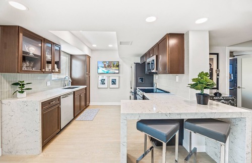 Baristo Condo | Fully Renovated Dual Suite Condo near Downtown Palm Springs