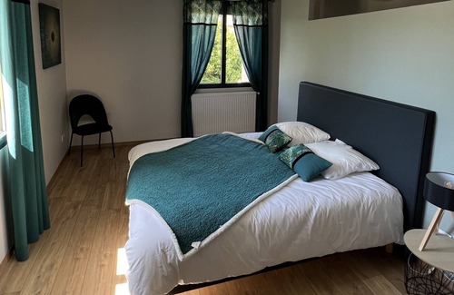 Tourtrol House | Fully renovated farmhouse, 5 minutes from a medieval bastide.