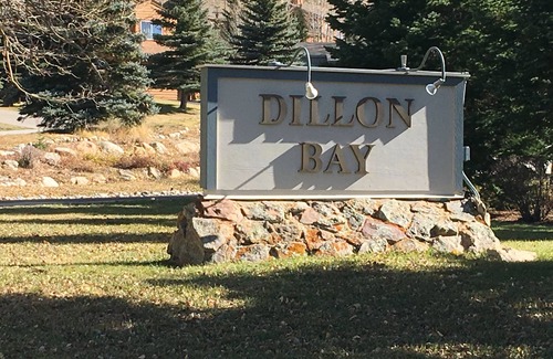 Dillon Condo | Fully renovated, great lake and mountain views in heart of Colorado ski country