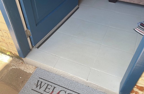 Torres House | Fully renovated guest house with private access - just 3 blocks from the BEACH