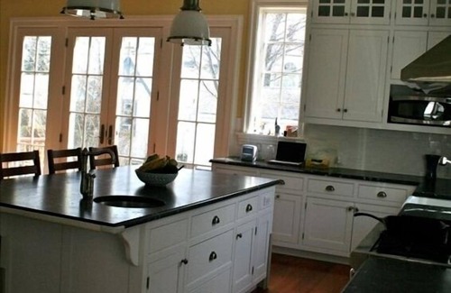 Spring Lake House | Fully Renovated Historic Spring Lake Home, 5-min Walk to South Pavilion, Town