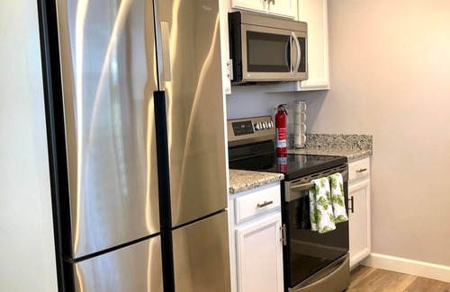 Clermont House | Fully Renovated Home in Downtown Clermont
