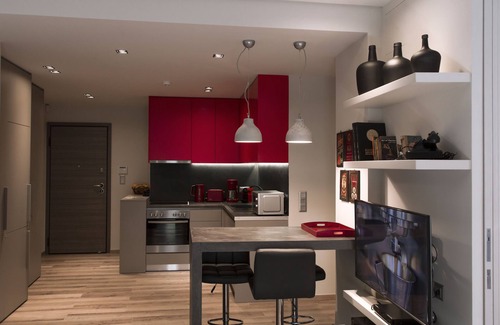 Kinosargous Apartment | Fully Renovated Luxury apartment 10min walk from Acropolis and 5' min from Metro