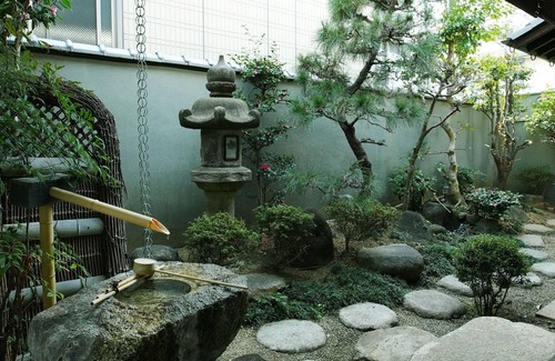 Sumiyoshi House | Fully renovated luxury townhouse w private Japanese gardenUp to 10 pax5min walk from station - KAMIYASHIKI private hotel /Osaka Ōsaka