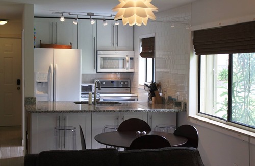 Ocean Woods Villa | Fully Renovated Modern Beachside 2/2 Gated Community Ocean Woods Florida