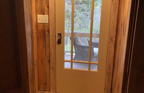 Rileyville House | Fully Renovated Mountain Home In The Shenandoah Valley