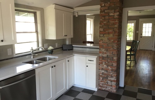Capitol Hill House | Fully Renovated Old Town Cottage Close to Downtown, City Park, and University