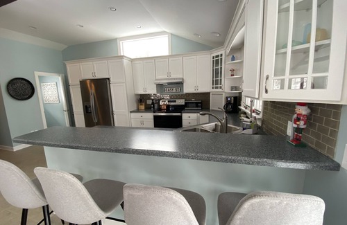 Plymouth House | Fully Renovated Ski House