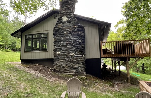 Plymouth House | Fully Renovated Ski House