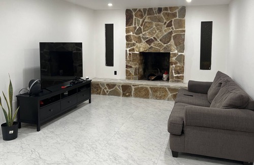 West Palm Beach House | Fully RENOVATED 3beds/2bath COZY house with PRIVATE POOL
