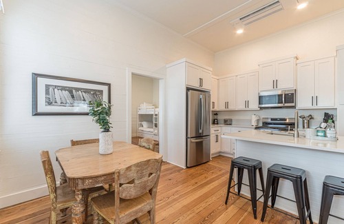 New Braunfels House | Fully-restored 1850s German Home in Downtown New Braunfels - A