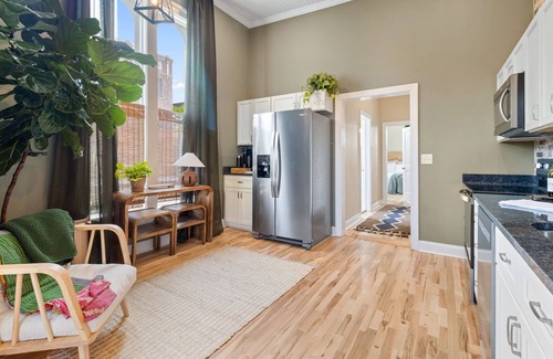 Elizabeth City Apartment | Fully restored historic apartment in Downtown Elizabeth City