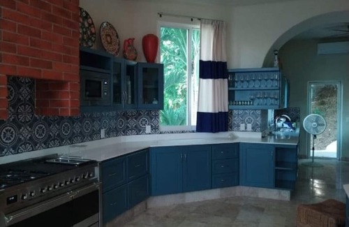 La Punta Villa | Fully staffed ocean View Villa in gated community