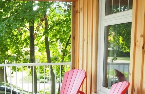 Wellington House | Fully stocked family friendly home on Wellington, Lake Ontario waterfront