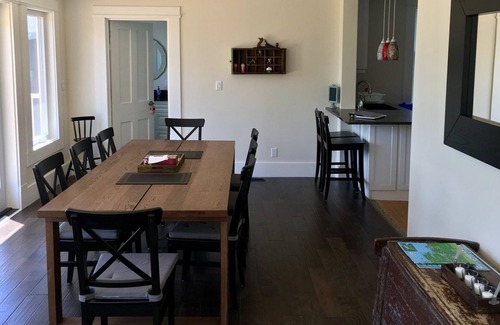 Wellington House | Fully stocked family friendly home on Wellington, Lake Ontario waterfront