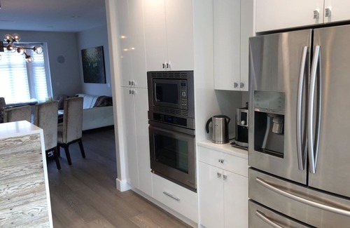 West Side House | Fully updated Beautiful Family 4-bed House - Available Aug 11-24, 2024
