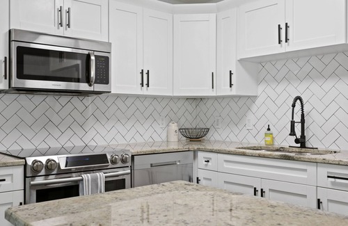 Ballast Point House | ☀️Fully Updated South Tampa Haven in Ballast Point, walk to Bayshore🥥🌴🏈⚾️🎾🎰