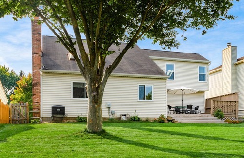Kilbourne House | Fully updated w/Large great room for family time, game room, Close to Zoo!