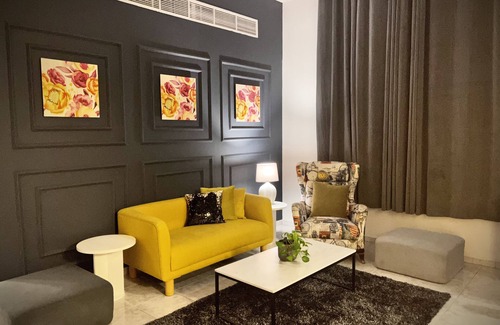 Mirdif Villa | Fun and brightful 5 bedroom villa Dubai