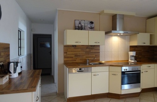 Janneby Apartment | Fun and games around a modern vacation apartment - Bi Schütts