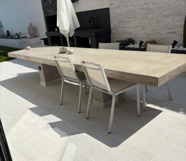Salles-d'Aude House | Fun and sun room