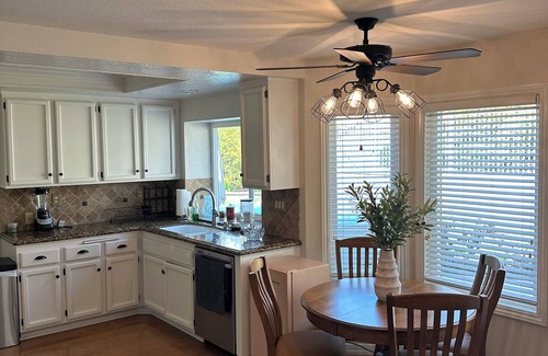 Bonita House | FUN+BEST VACATION EVER home+amazing location!