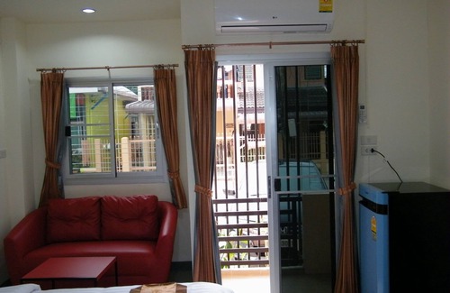 Ubon Ratchathani Hotel | Fun Dee Mansion