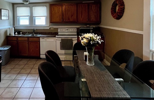Southington Apartment | Fun Downtown Location 2nd flr