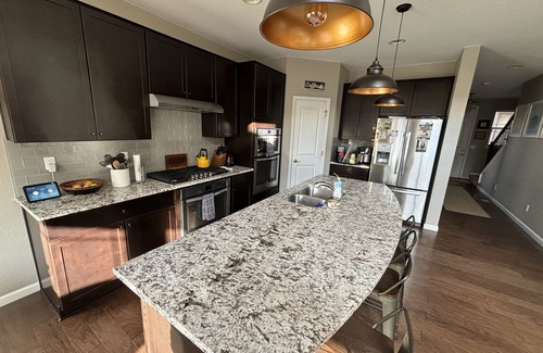 Lafayette House | Fun family home in heart of Boulder Co. with amenities galore!