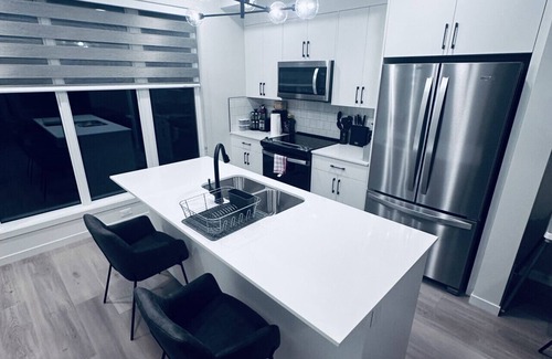 Southeast Edmonton House | Fun Family Home with Game Room