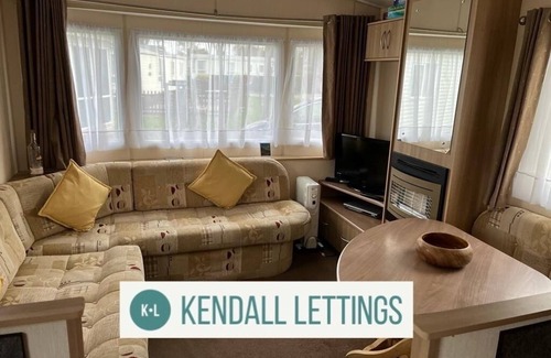 Selsey House | Fun in the sun at Seal Bay Resort, Selsey!