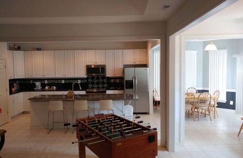 Wedgefield House | Fun in the Sun for Everyone Sign up, your vacation awaits 😎