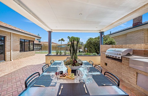 Coogee House | Fun in The Sun: Pool Bliss & Ocean Views