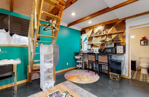 Nashville House | Fun, musical guest house with disco ball, lovely yard, & firepit - near airport