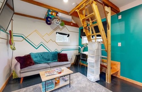 Nashville House | Fun, musical guest house with disco ball, lovely yard, & firepit - near airport