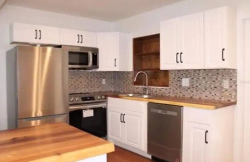 Ocala House | FUN pool house with GAME room!