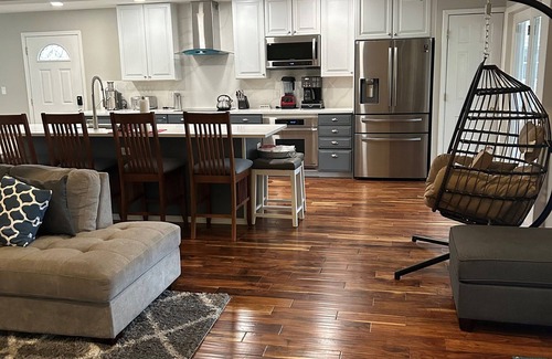 Dover House | Fun Spacious Country Living