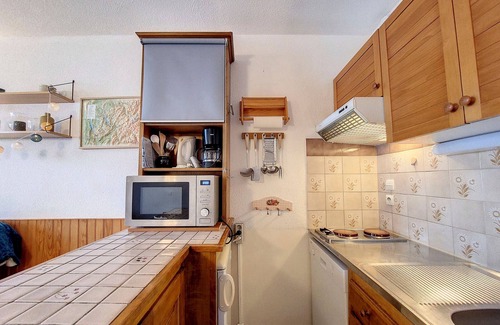 La Rosiere Apartment | Functional Studio Near Shops and Slopes with Balcony and Mountain Corner