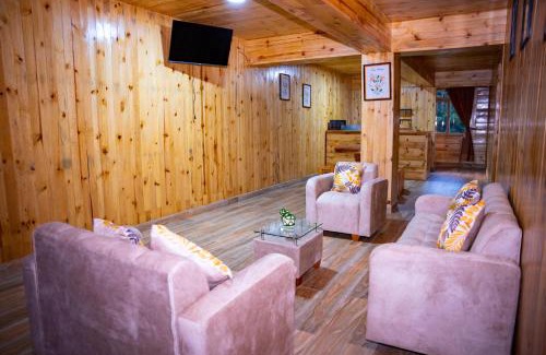 Oxapampa Cabin | Fundo Hassinger