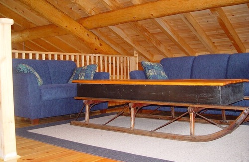 Harbourville Cottage | Fundy Bay Log Cabins - Berwick, Nova Scotia
